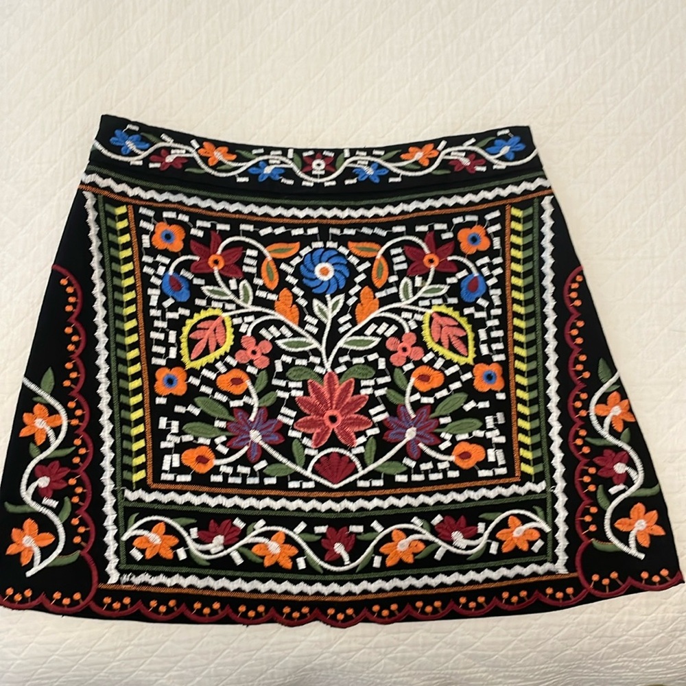 Embroidered Lulu’s skirt